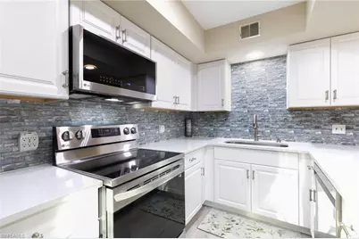 1332 Delbrook N #J2, Marco Island, FL 34145 - Photo 9