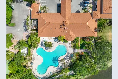 5306 Guadeloupe Way, Naples, FL 34119 - Photo 33