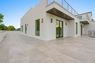 3800 Crayton Rd, Naples, FL 34103 - Photo 37