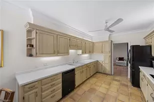 828 Hideaway Cir E, Marco Island, FL 34145 - Photo 17