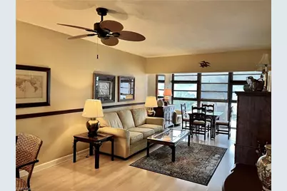 807 River Point Dr #304D, Naples, FL 34102 - Photo 3