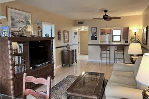 807 River Point Dr, Naples, FL 34102 - Photo 7