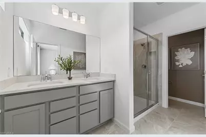 27900 Radiant Ct, Bonita Springs, FL 34135 - Photo 13