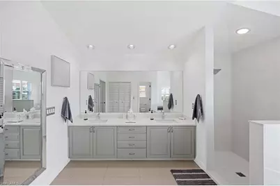 28801 Regis Ct, Bonita Springs, FL 34134 - Photo 29