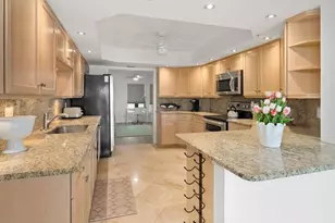 26910 Wedgewood Dr, Bonita Springs, FL 34134 - Photo 13