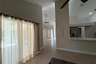 804 Bluebird St, Naples, FL 34104 - Photo 21