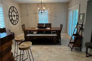 208 Bobolink Way, Naples, FL 34105 - Photo 5