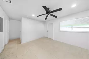 2463 Washington Ave, Naples, FL 34112 - Photo 15