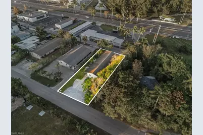 2463 Washington Ave, Naples, FL 34112 - Photo 9