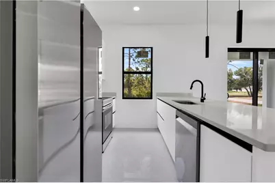 2700 42nd St W, Lehigh Acres, FL 33971 - Photo 9