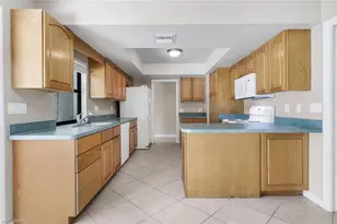 711 21st St SW, Naples, FL 34117 - Photo 7