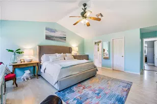 20520 Pine Tree Ln, Estero, FL 33928 - Photo 11