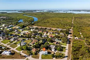 20520 Pine Tree Ln, Estero, FL 33928 - Photo 31