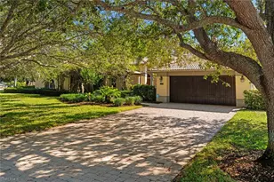 8840 Mariposa Ct, Naples, FL 34113 - Photo 3