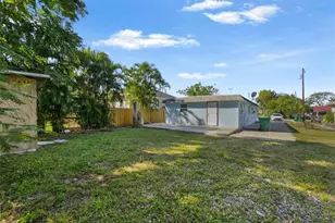 2495 Bayside St, Naples, FL 34112 - Photo 31