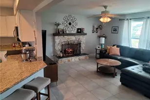 893 E Valley Dr, Bonita Springs, FL 34134 - Photo 7