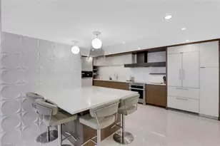 3951 Gulf Shore Blvd N, Naples, FL 34103 - Photo 11