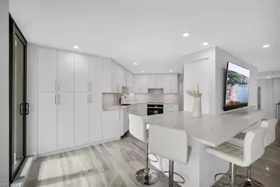 4551 Gulf Shore Blvd N #1805, Naples, FL 34103 - Photo 5