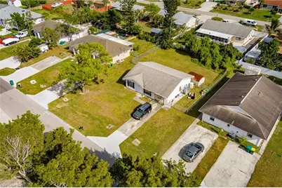 2100 55th Ter SW, Naples, FL 34116 - Photo 17