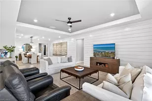 2306 Tangerine Ln, Naples, FL 34120 - Photo 7