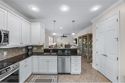 7234 Adriana Ct, Naples, FL 34114 - Photo 15