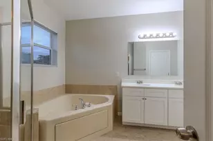 10120 N Golden Elm Dr, Estero, FL 33928 - Photo 19