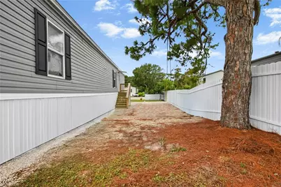 18 Royal Cove Dr, Naples, FL 34110 - Photo 7