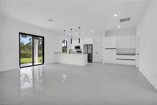 538 Lone Star Ln, Lehigh Acres, FL 33974 - Photo 19