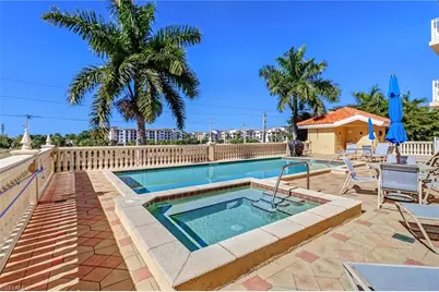450 Bayfront Pl #4201, Naples, FL 34102 - Photo 23