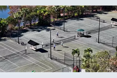 4748 Cerromar Dr, Naples, FL 34112 - Photo 49