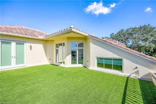 8057 Via Vecchia, Naples, FL 34108 - Photo 25