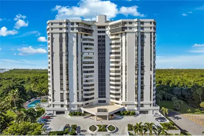 6001 Pelican Bay Blvd #Penthouse E, Naples, FL 34108 - Photo 45