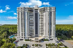 6001 Pelican Bay Blvd, Naples, FL 34108 - Photo 45