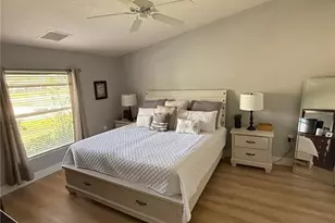 6215 Mandalay Cir, Naples, FL 34112 - Photo 7