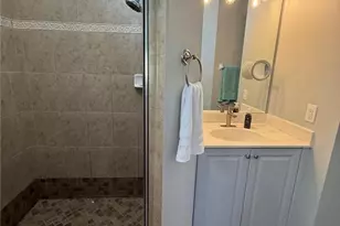 6215 Mandalay Cir, Naples, FL 34112 - Photo 9