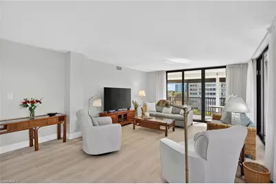15 Bluebill Ave #301, Naples, FL 34108 - Photo 7
