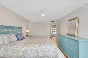 2258 Gulf Shore Blvd N, Naples, FL 34102 - Photo 23