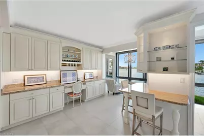 2258 Gulf Shore Blvd N #O1, Naples, FL 34102 - Photo 7