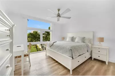 400 Park Shore Dr #302, Naples, FL 34103 - Photo 15