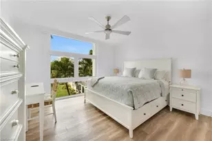 400 Park Shore Dr, Naples, FL 34103 - Photo 15