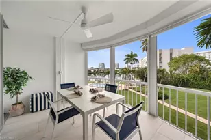 400 Park Shore Dr, Naples, FL 34103 - Photo 17