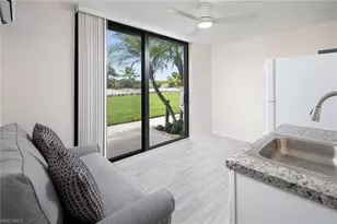 10475 Gulf Shore Dr, Naples, FL 34108 - Photo 27