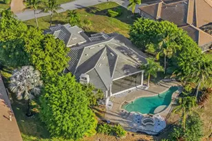 8620 Glenlyon Ct, Fort Myers, FL 33912 - Photo 3