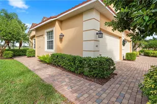 8617 Champions Point, Naples, FL 34113 - Photo 35