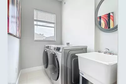 1806 41st St SW, Naples, FL 34116 - Photo 9