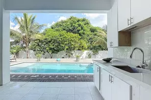 1806 41st St SW, Naples, FL 34116 - Photo 7