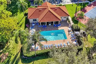 209 Robin Hood Cir, Naples, FL 34104 - Photo 21