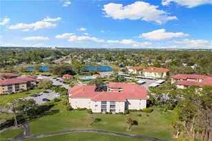 1051 Foxfire Ln, Naples, FL 34104 - Photo 33