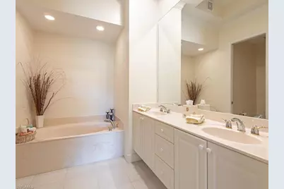 2356 Terra Verde Ln #2356, Naples, FL 34105 - Photo 9