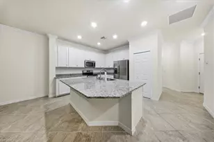 9180 Glenforest Dr, Naples, FL 34120 - Photo 5